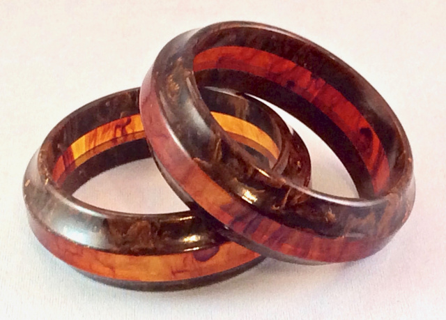 BB247 tobacco/tortoise laminate bangles